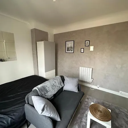 شقة Cosy - 15 Min From Paris كوربوفوا