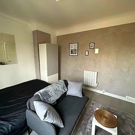 Appartement Cosy - 15 Min From Paris